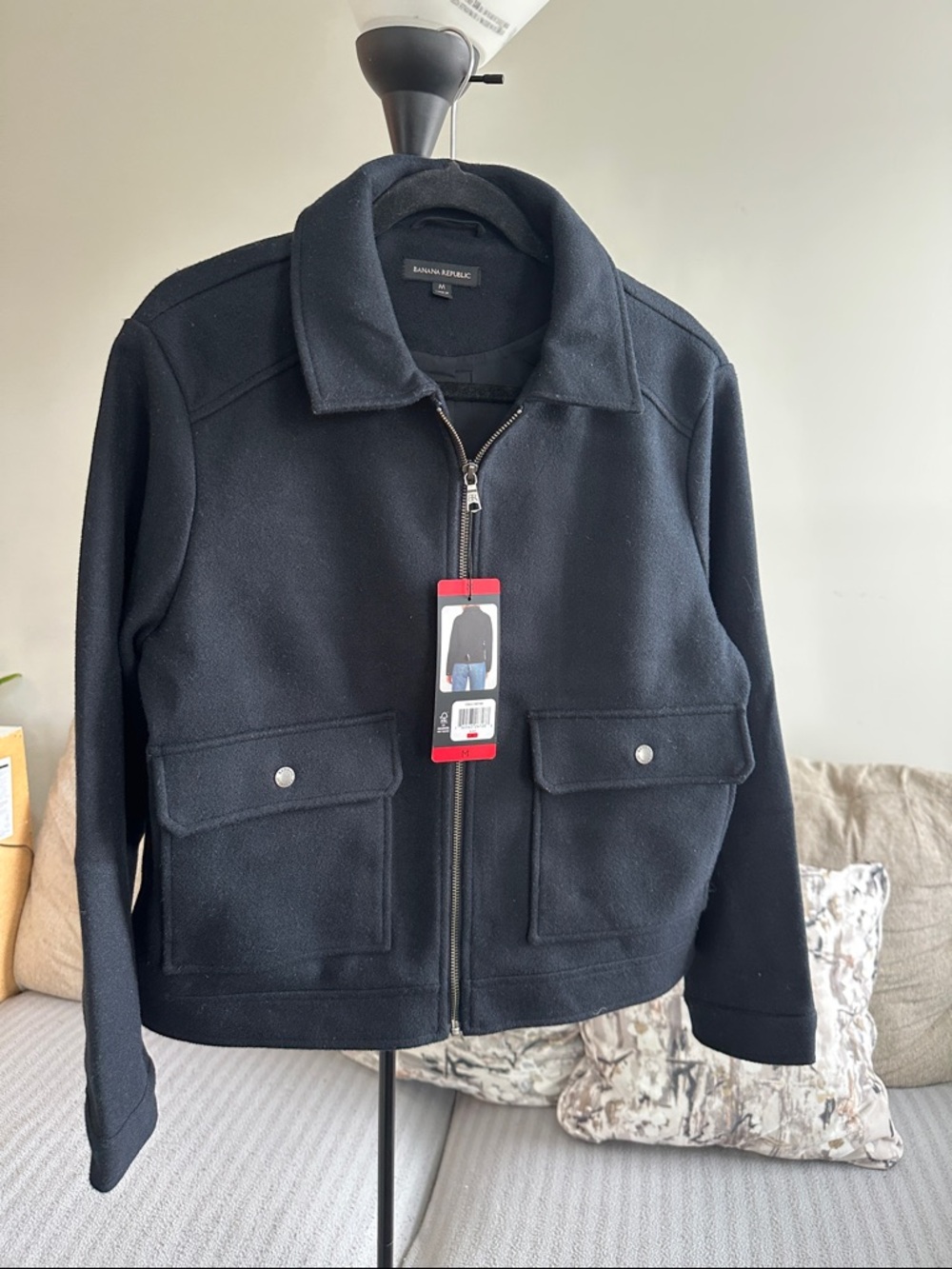 NWT Banana Republic Women’s Black Zip-Up Jacket Black Size Medium